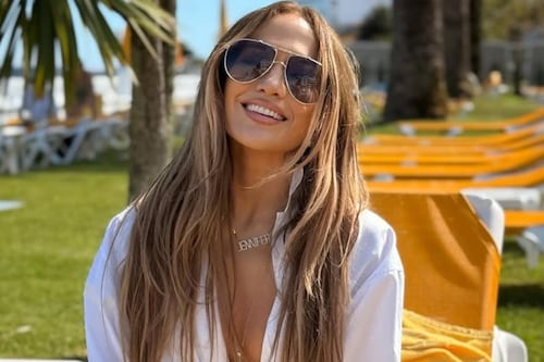 ¡Divinas! Hermanas de Jennifer Lopez reaparecen con flamantes looks que se “robaron la atención” en el cumpleaños de su madre