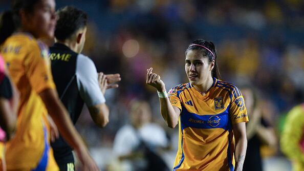 Golazo tipo escorpión de Lizbeth Ovalle