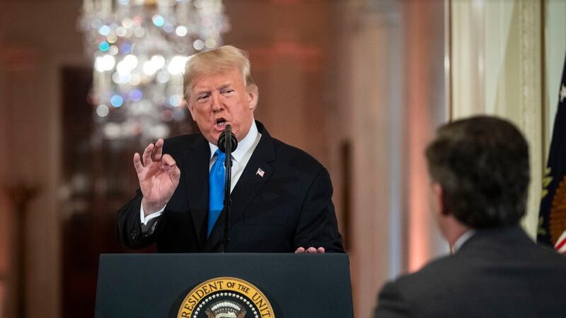La guerra de Trump contra los medios de comunicación se intensifica
