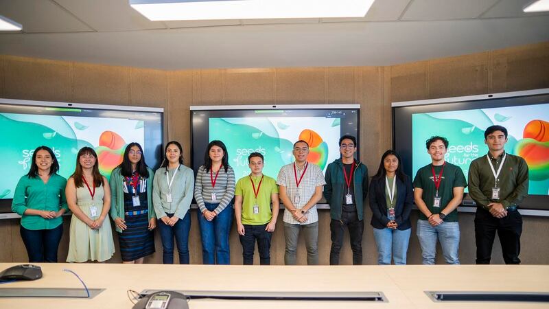 10 jóvenes guatemaltecos fueron elegidos para representar al país en el Seeds For The Future 2023