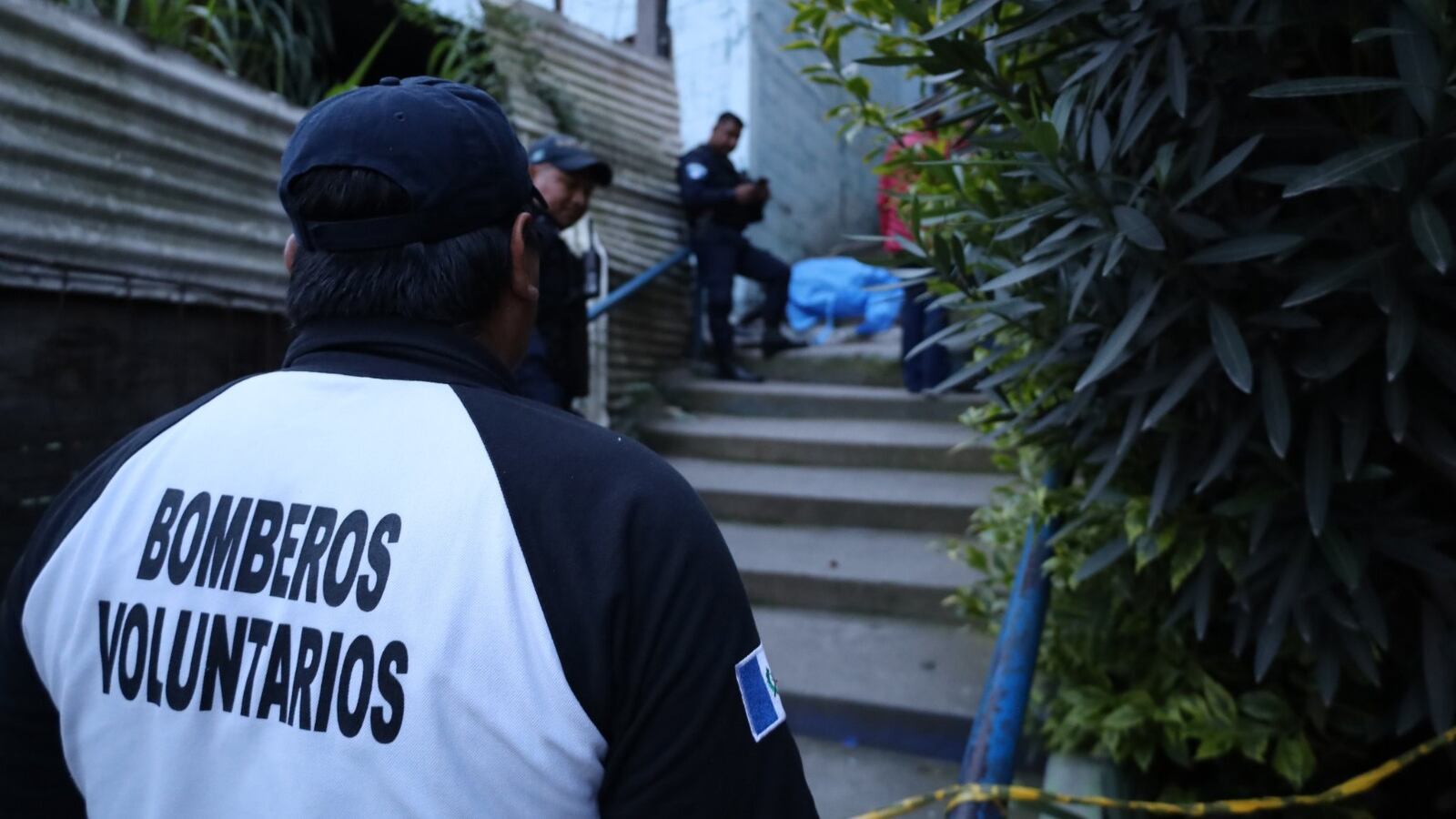 Una persona quedó fallecida en un sector de Mixco. Foto: CBV