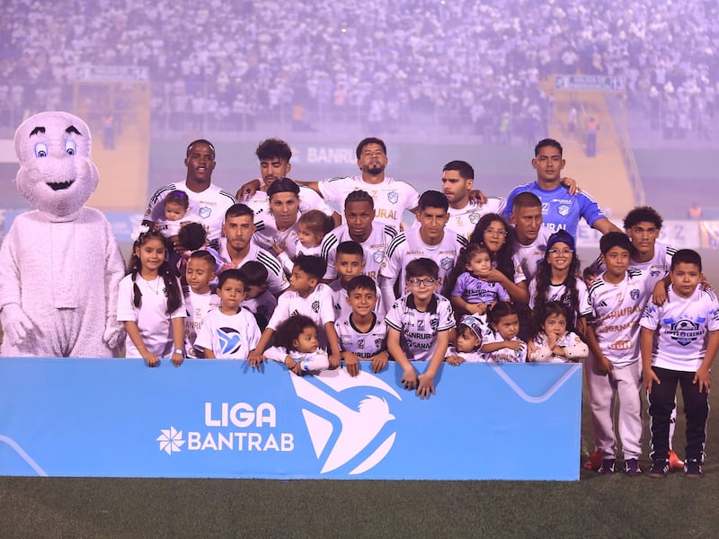 Comunicaciones vs Xelajú: pronóstico del posible resultado de la semifinal de vuelta del Clausura 2026
