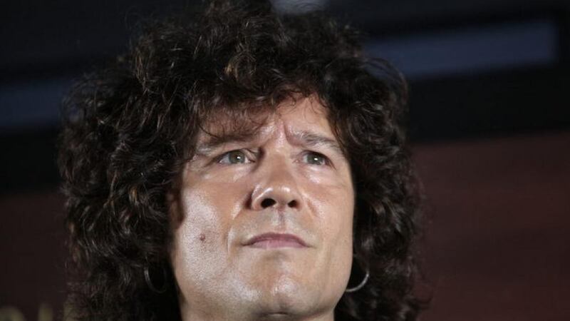 Esta es la terrible razón por la que Enrique Bunbury anuncia su retiro oficial de los escenarios