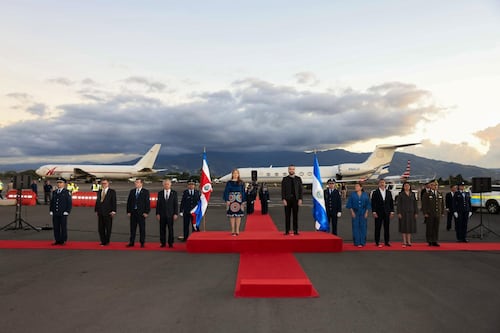 Nayib Bukele inicia visita oficial a Costa Rica para fortalecer cooperación bilateral