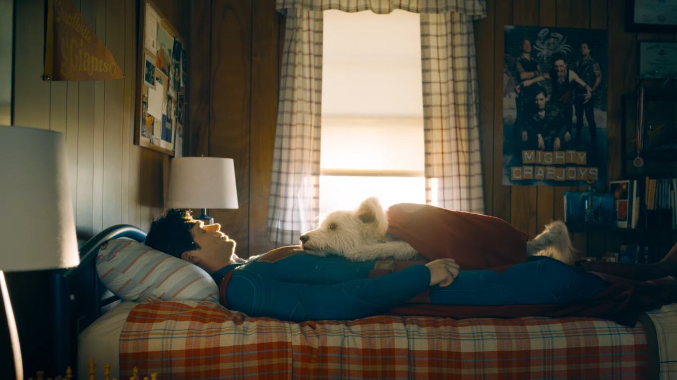 El tráiler de ‘Superman’ deja un vistazo de lo que James Gunn preparó para renovar el universo DC.