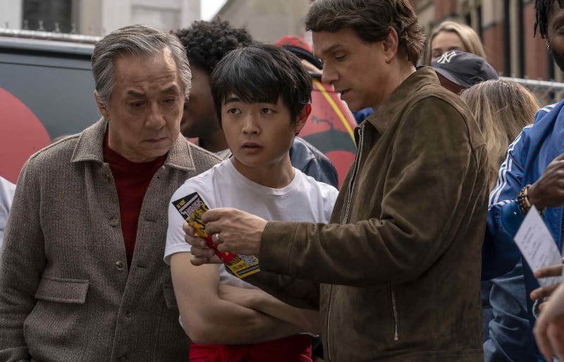 Karate Kid: Leyendas se estrena este 8 de mayo y une a Daniel LaRusso con el Sr. Han en una historia épica.