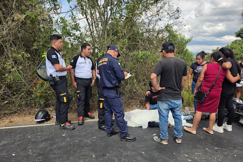Motorista muere tras accidente de tránsito en ruta a Santa Elena Barillas