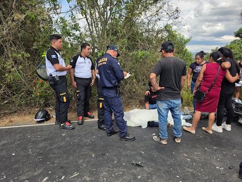 Motorista muere tras accidente de tránsito en ruta a Santa Elena Barillas