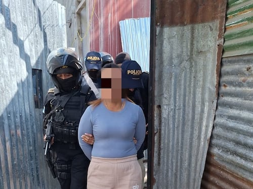 Capturan a presuntos distribuidores de droga en San Juan Alotenango