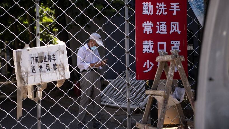 China reporta 57 nuevos casos de covid-19, el foco de la epidemia crece en Pekín