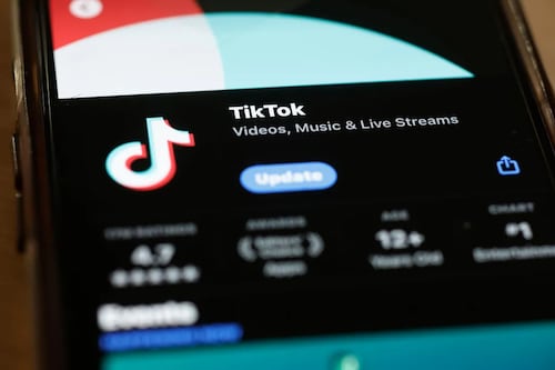 Donald Trump toma medidas con la aplicación de videos cortos, TikTok