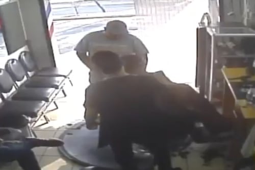 VIDEO. Asalto en barbería de San Cristóbal queda grabado