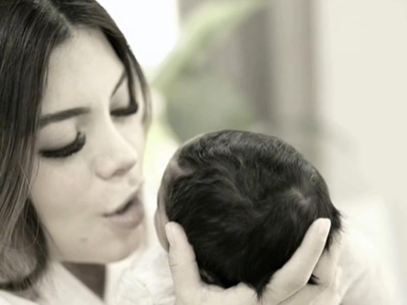 ¡Bienvenido, Emiliano! Sandy Méndez comparte las primeras imágenes de su bebé