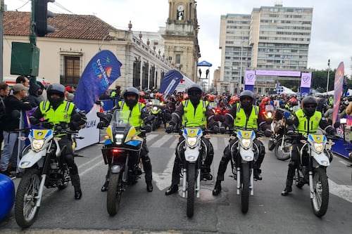 Varios motociclistas colisionan durante la Caravana del Zorro 2026
