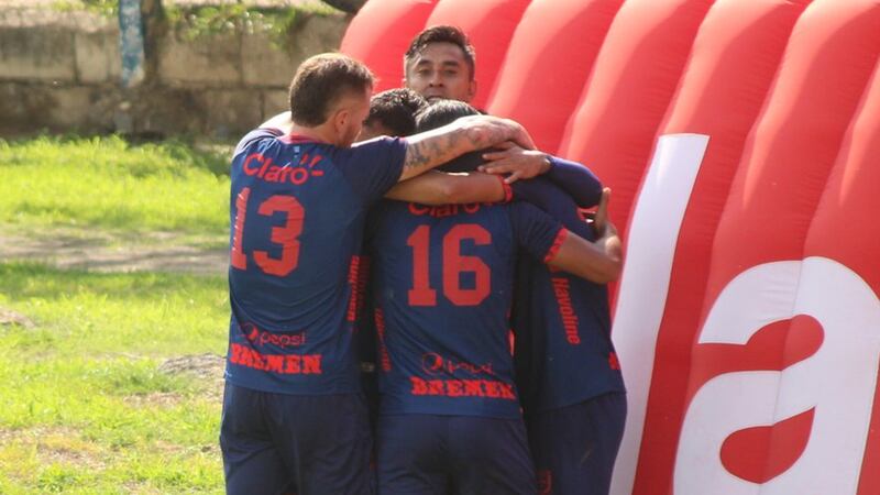 Municipal toma leve ventaja rumbo a las semifinales