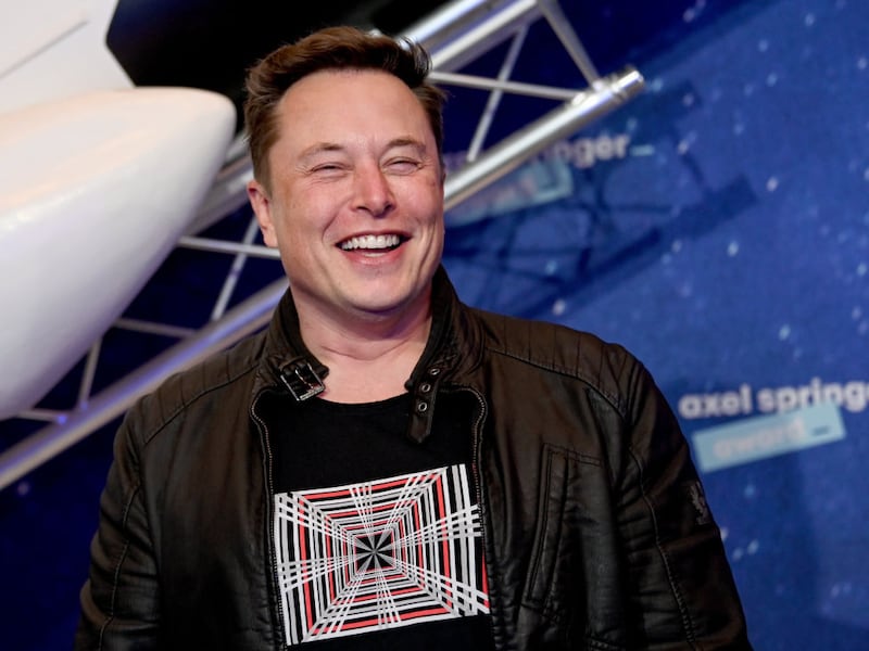 Quiénes son las mamás y los 11 hijos de Elon Musk