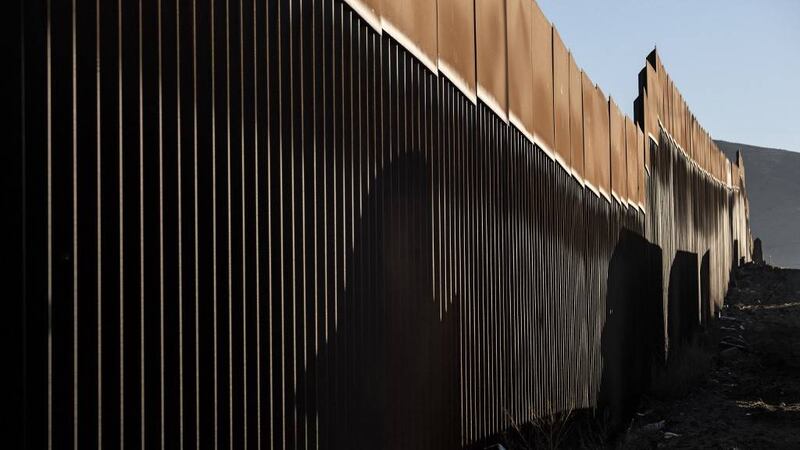 Migrante que buscaba asilo en Estados Unidos se quita la vida en la frontera