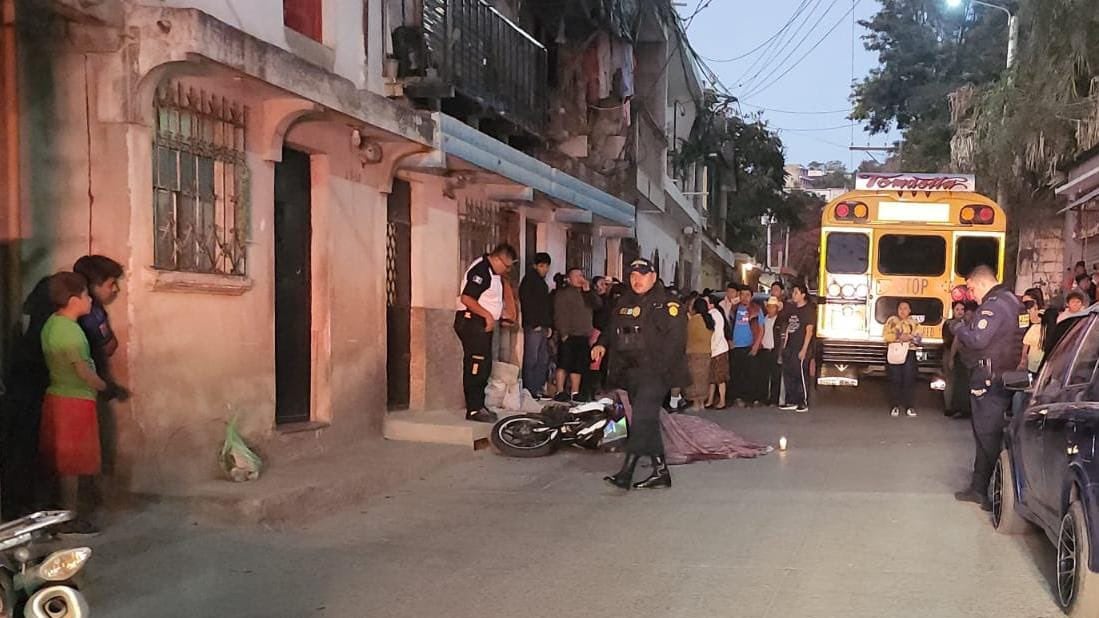 Accidente de tránsito deja una a un motorista fallecido. Foto: PNC