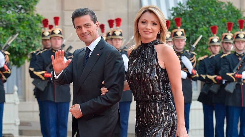 Tachan de cobarde a Peña Nieto por su mensaje a Angélica Rivera tras firmar divorcio