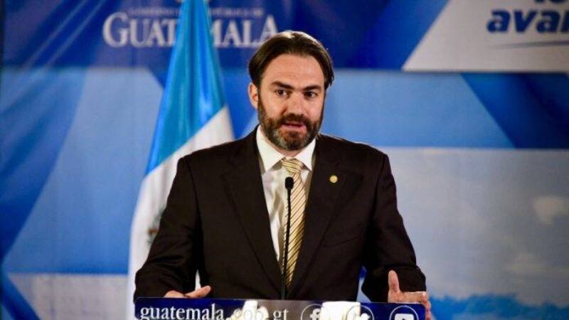 Ministro de Economía: “Error espero y no malicia de los fiscales”