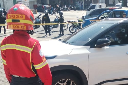 VIDEO. Así quedó camionetilla de conductora atacada en zona 10