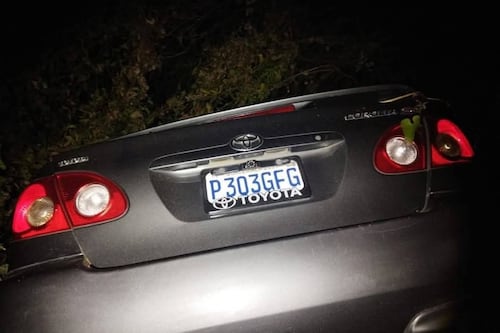 Hallan muerto a predicador evangélico dentro de un auto en ruta a Ipala