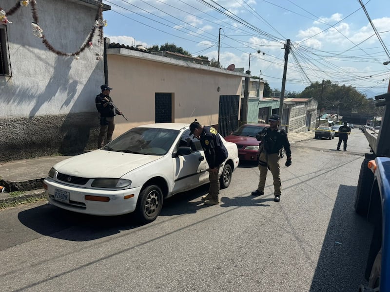 Ubican carro usado en ola de ataques contra agentes de la PNC