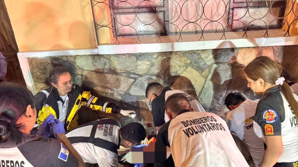 Hecho armado en zona 6 deja dos personas fallecidas. Foto: CBV