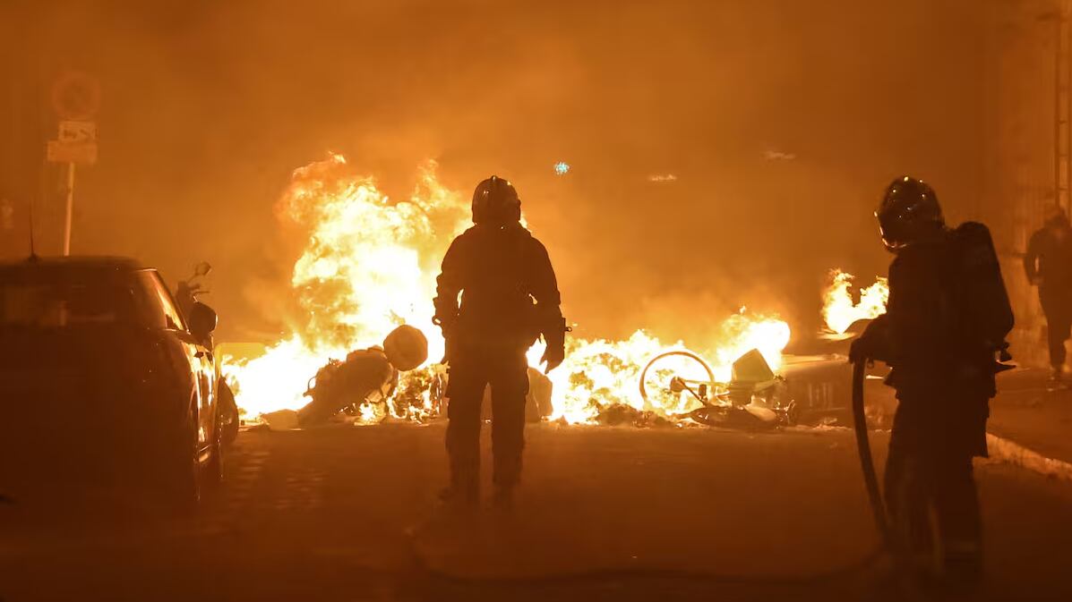 VIDEOS. Así quedó París tras furor por la Champions League
