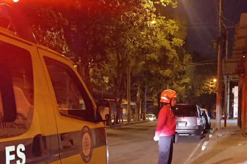 Hombre de 60 años muere repentinamente frente a iglesia en la zona 21