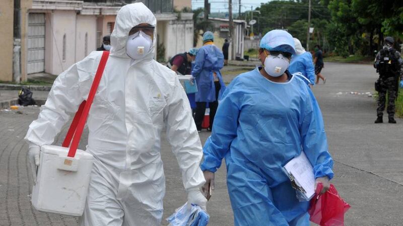 Casos de coronavirus se duplican en Ecuador; superan los 22 mil