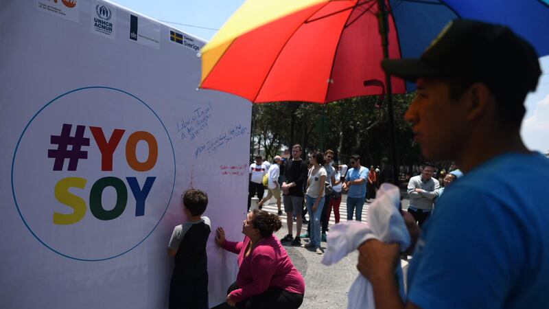 El "Igualómetro", una cabina donde se reflexiona sobre las etiquetas a la comunidad LGBTI