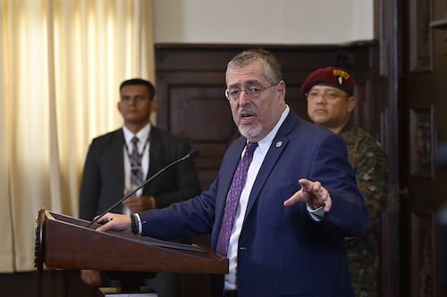 Bernardo Arévalo llama a abogados a votar con ética en elección clave de magistrado de la CC