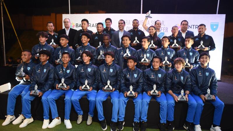 Bantrab reconoce a los campeones Sub-15 y los enviará a instalaciones del Real Madrid