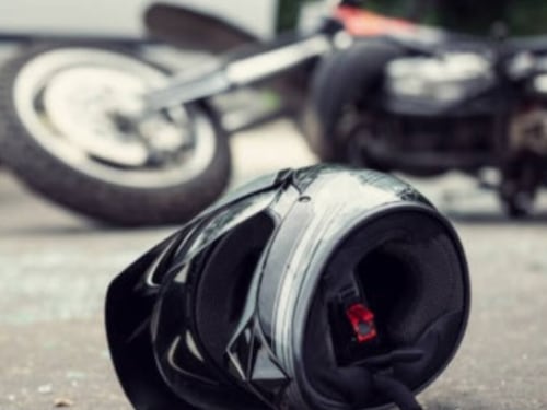 Accidente en ruta al Atlántico deja a un motorista herido