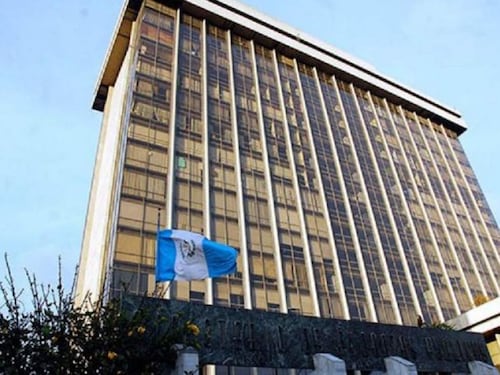 Ejecutivo entrega al Congreso ampliación presupuestaria por Q9 mil millones