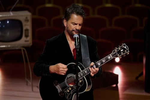 Billboard destaca a Ricardo Arjona entre los mejores artistas latinos