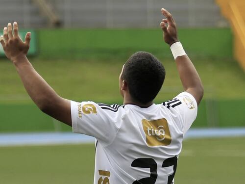 Comunicaciones asalta la cima tras una intensa jornada en la Liga Nacional