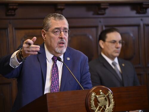 Arévalo representa a Guatemala en el “Davos latinoamericano” en Panamá