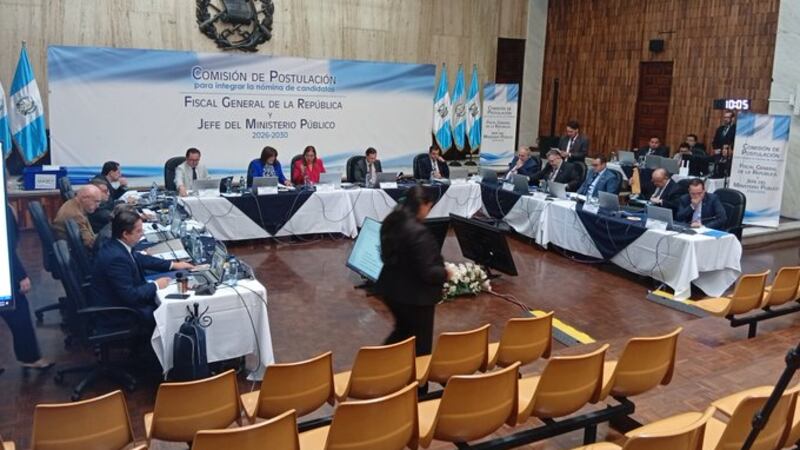 Postuladora MP: ya son 9 aspirantes a Fiscal General con punteo alto