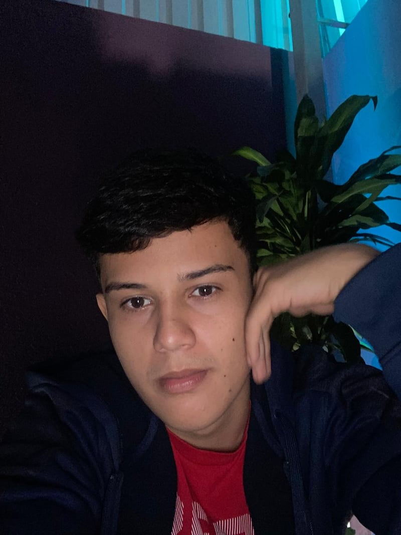 {{{