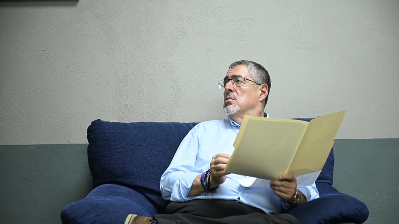 Bernardo Arévalo durante su gira en Retalhuleu.