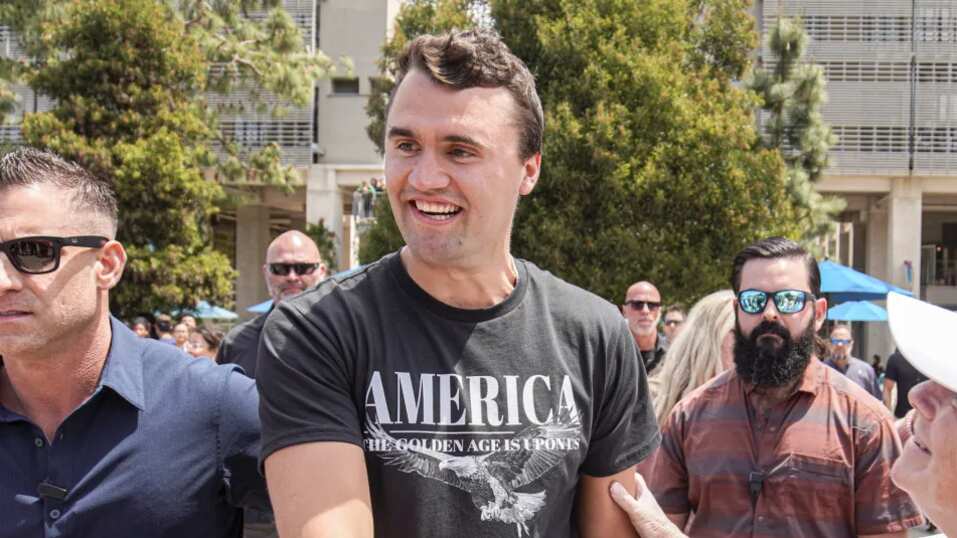 Fue el cofundador de Turning Point USA, una organización sin ánimo de lucro que milita los valores conservadores en los campus de los institutos, colegios y universidades. (Foto: Redes sociales)