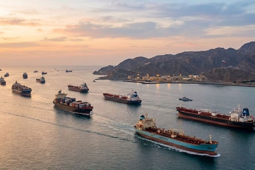 Trump anuncia la apertura del Estrecho de Ormuz