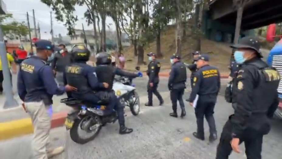 Gobierno usará a la Policía para disolver bloqueos por el seguro obligatorio