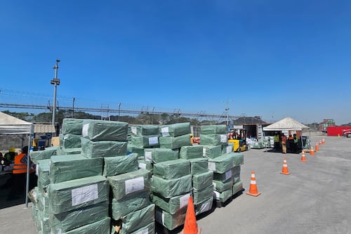 MP realiza allanamientos en Puerto San José por ingreso de mercancía presuntamente falsificada