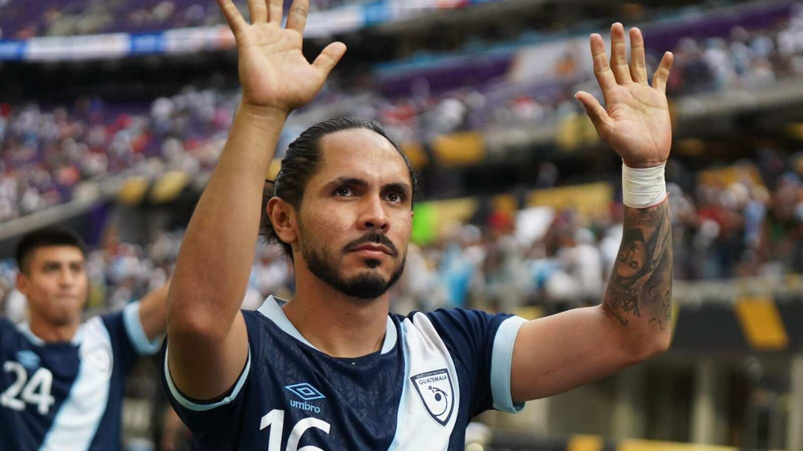 José Alfredo Morales Concuá, más conocido por la afición como "El Caballo Morales", anotó el penalti que le dio el pase a semifinales de la Copa Oro 2025. Foto: Fedefut.