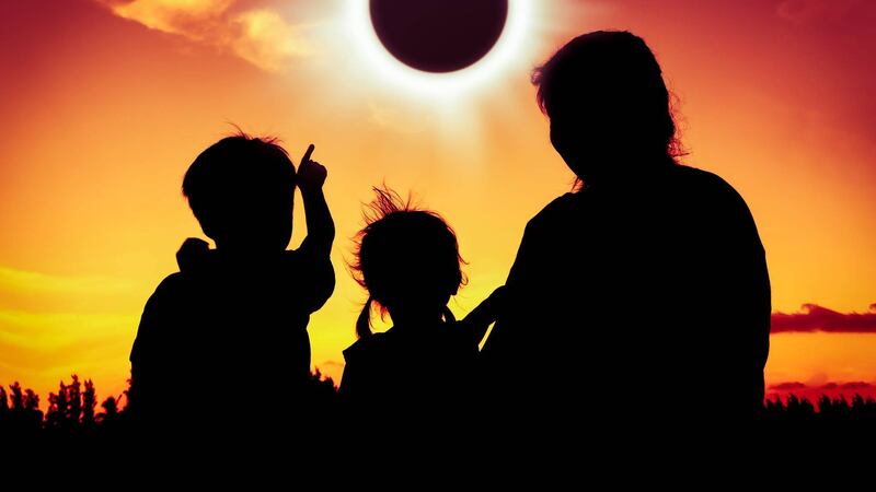 Sigue estos consejos para poder disfrutar del próximo eclipse solar