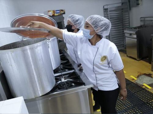 Gobernación elimina comedores de la PNC y anuncia bono de hasta Q600 para 45 mil agentes