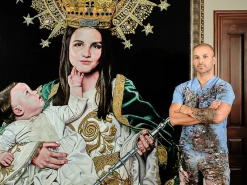 Artista guatemalteco lleva su arte por el mundo y devela su obra “Virgen del Remedio” en España